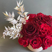 Load image into Gallery viewer, Preserved Red Rose Arrangement Medium