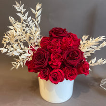 Load image into Gallery viewer, Preserved Red Rose Arrangement Large